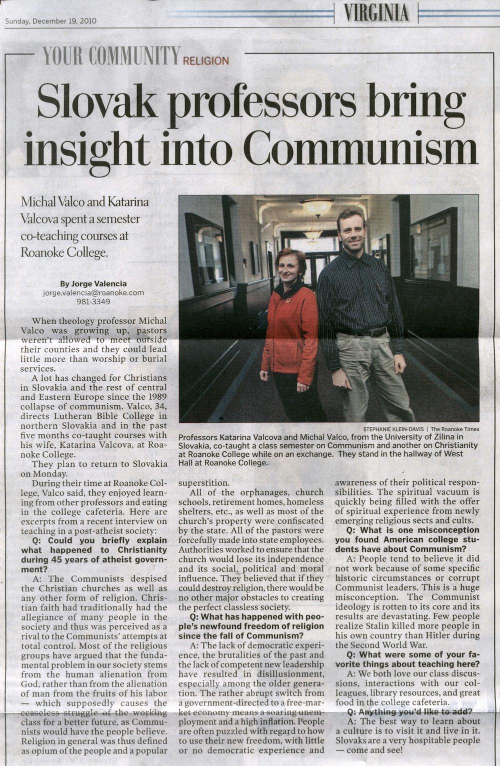 Slovak profesors bring insight into Communism
